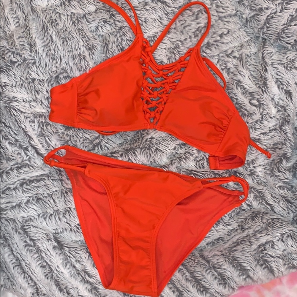Swim suit